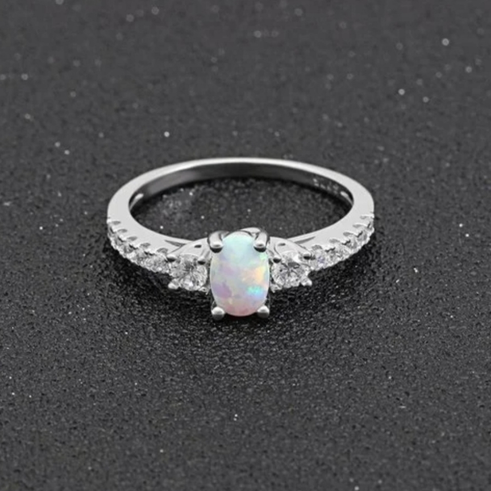 Ring - Picture 4 of 4